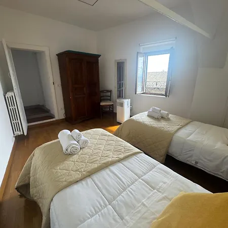 Apartment Dei Leoni - 50 Mt Dalla Basilica Di San Francesco