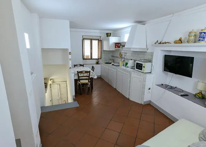 Dei Leoni - 50 Mt Dalla Basilica Di San Francesco