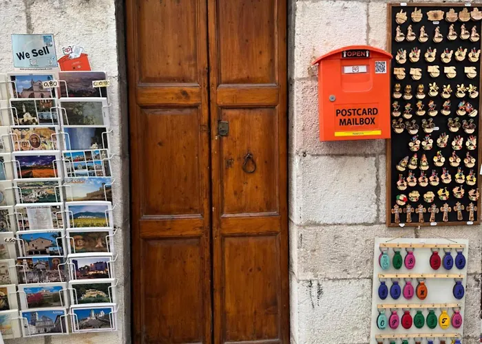 Apartman Dei Leoni - 50 Mt Dalla Basilica Di San Francesco