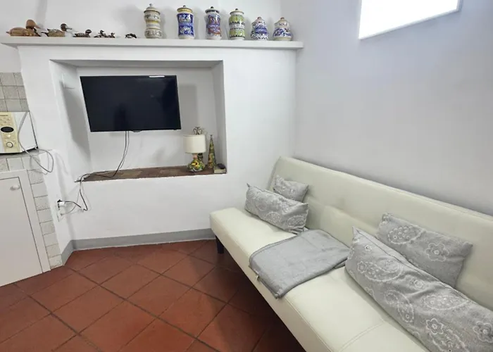 Dei Leoni - 50 Mt Dalla Basilica Di San Francesco Assisi